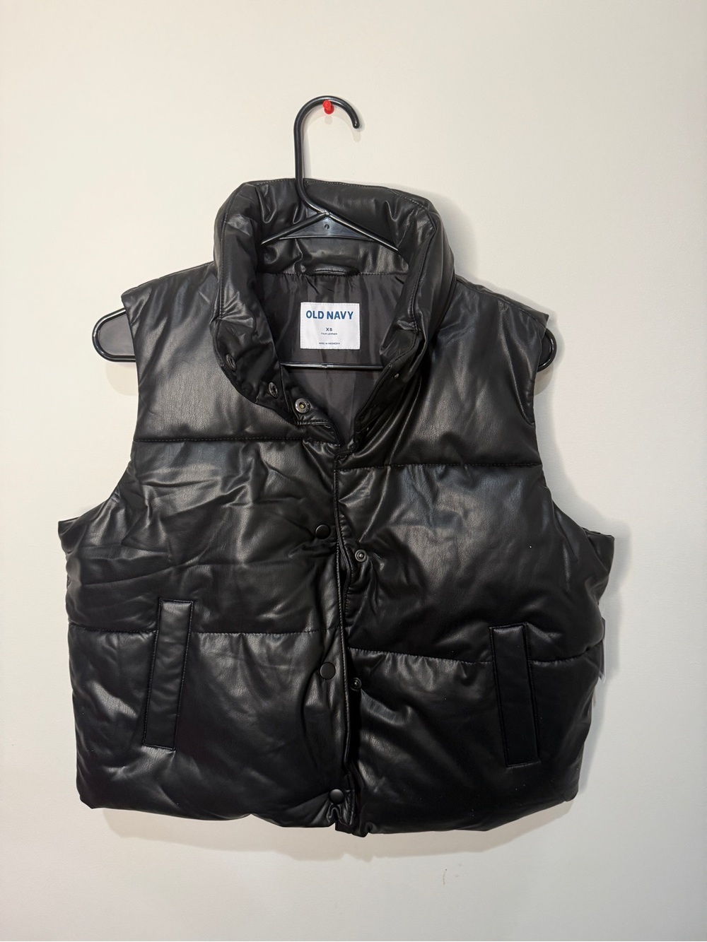 Old Navy Black Quilted Puffer Vest